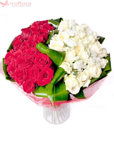 Red and white Deluxe - Buchet bicolor din trandafiri